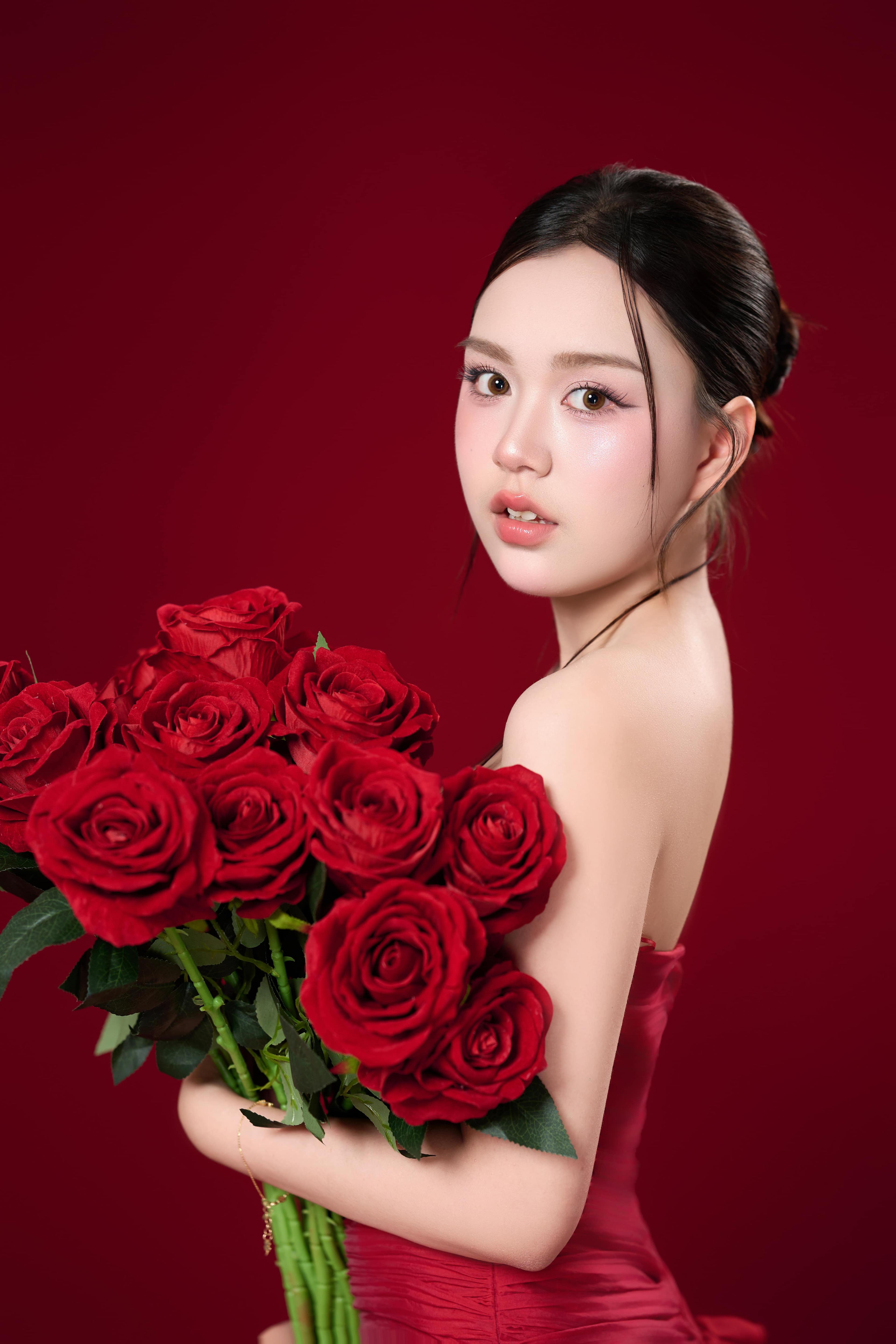 Đặng Trần Thùy Linh